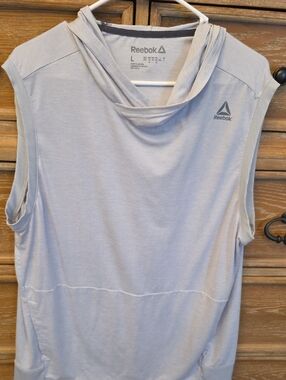 Reebok Mens Sleeveless Hooded Tank Top Light Gray Kangaroo Pocket Size XL